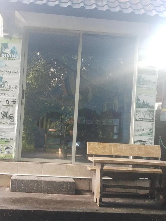 Santa Fe Homestay & Warong Amed Exteriör bild