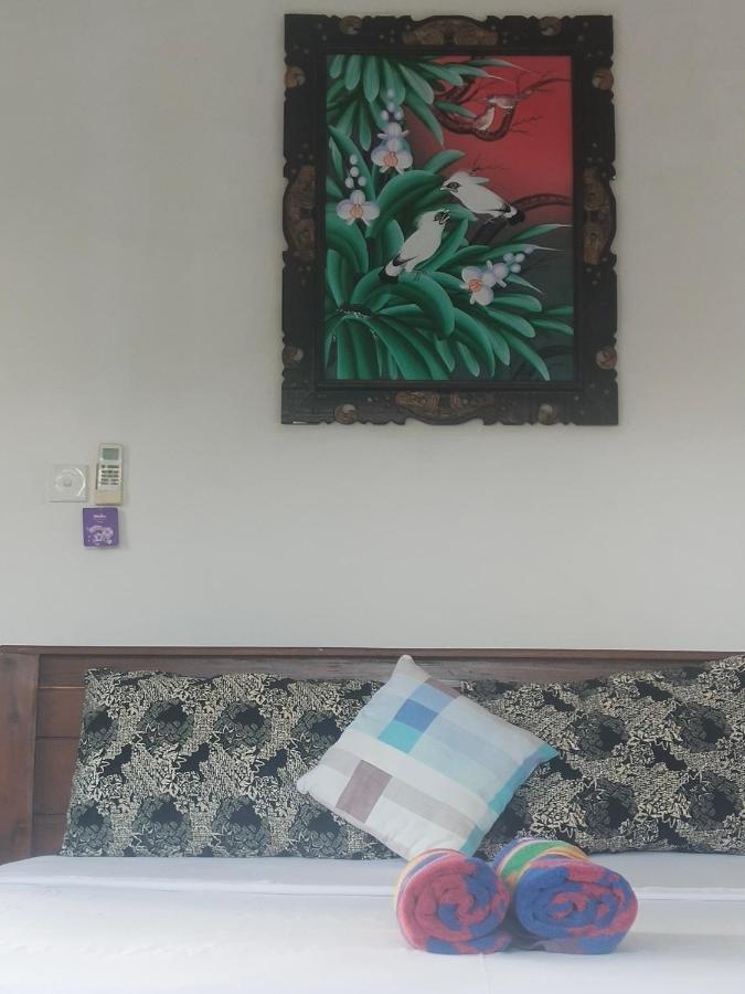 Santa Fe Homestay & Warong Amed Exteriör bild