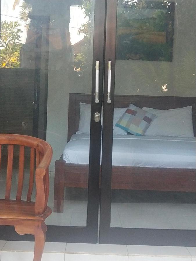 Santa Fe Homestay & Warong Amed Exteriör bild