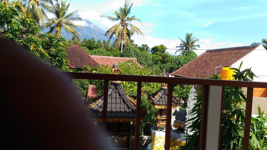 Santa Fe Homestay & Warong Amed Exteriör bild