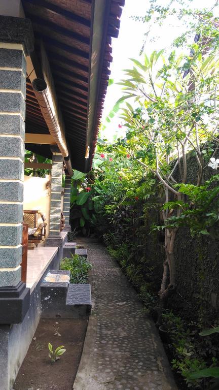 Santa Fe Homestay & Warong Amed Exteriör bild