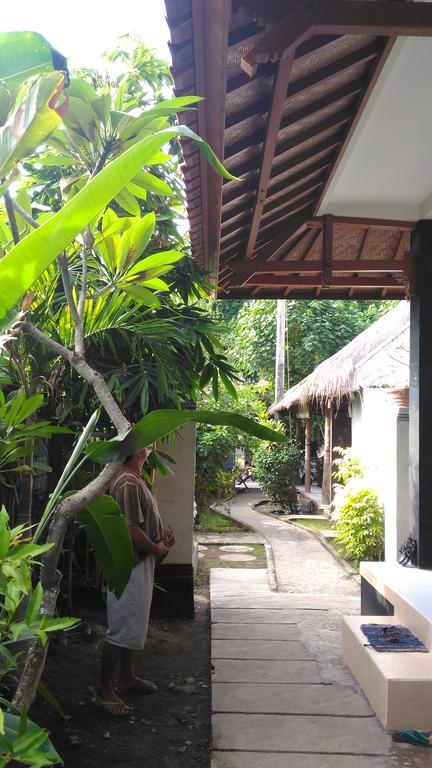 Santa Fe Homestay & Warong Amed Exteriör bild
