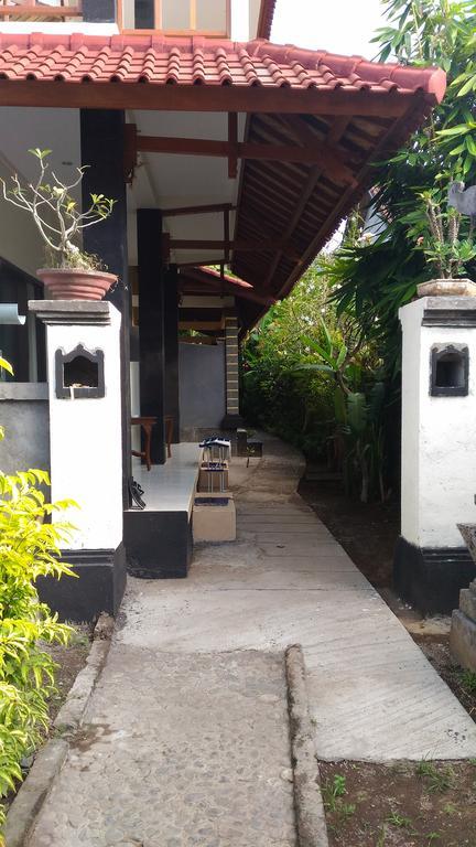 Santa Fe Homestay & Warong Amed Exteriör bild